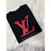 LV  T-shirt 1