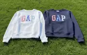 Sweatshirt 4
